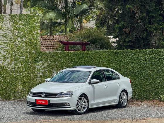 VOLKSWAGEN JETTA 2.0 TSI HIGHLINE 211CV GASOLINA 4P TIPTRONIC